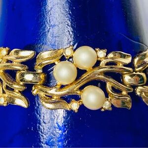 Trifari Gold and Pearl Bracelet